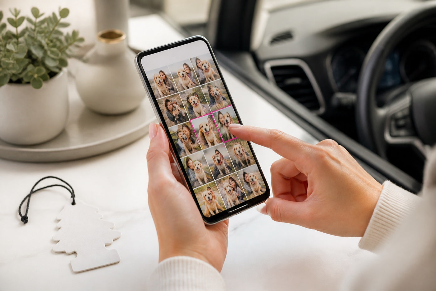 Sélection d’une photo souvenir sur un téléphone